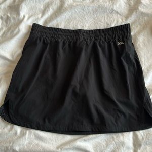 Black athletic skort